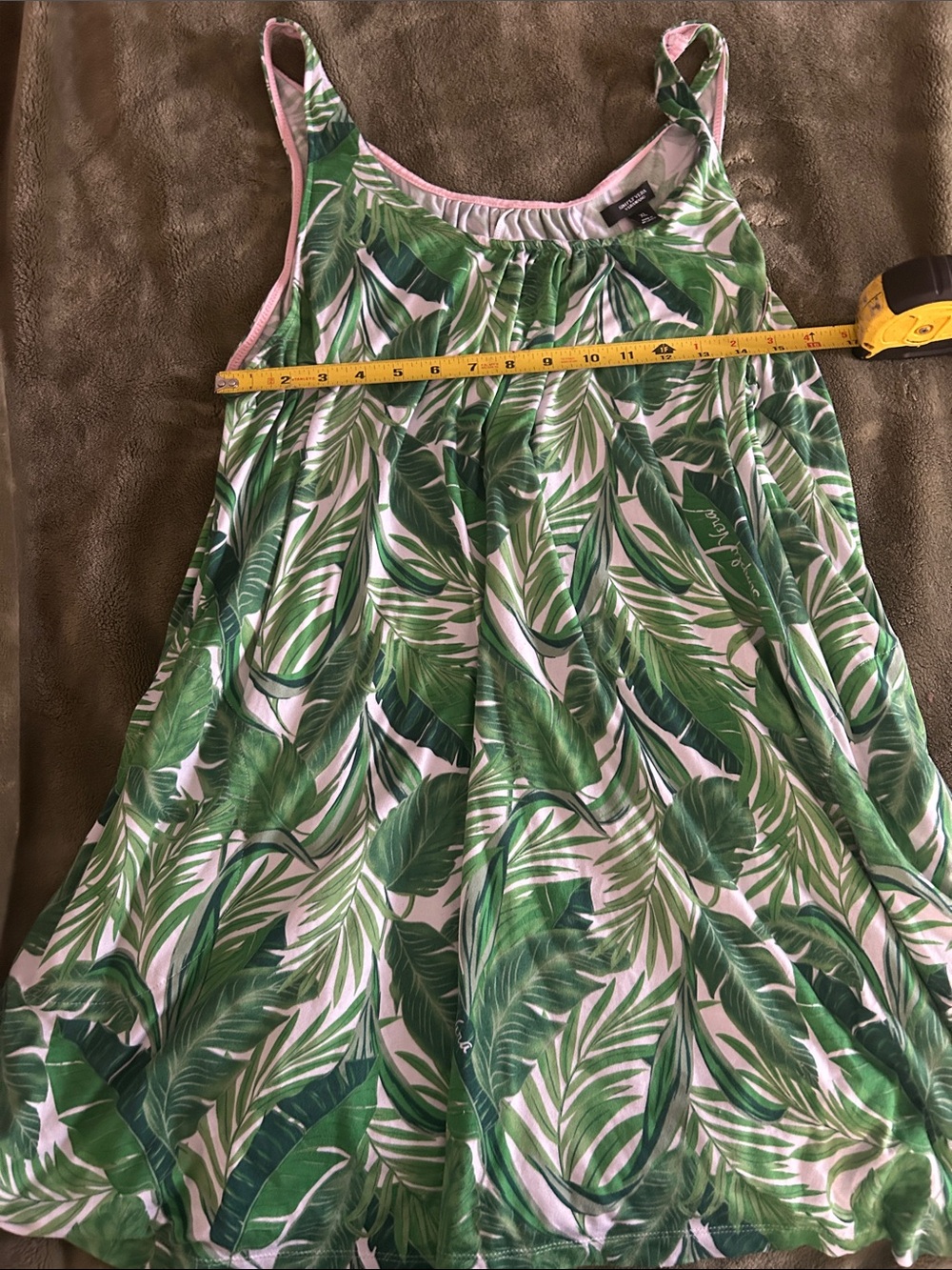 Simply Vera Vera Wang Green Leaf-Print Woman’s nightgown